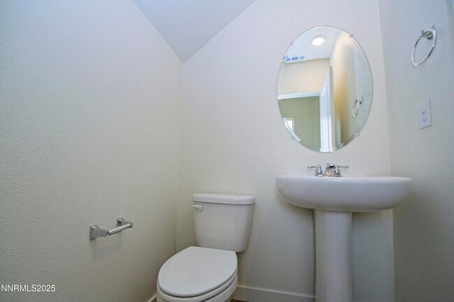 Building Photo - 8905 Windy Ravine Dr
