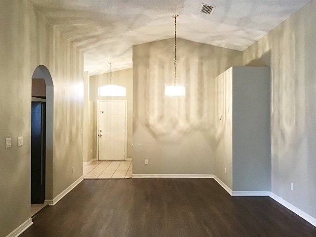 Building Photo - 2386 Blue Sapphire Cir