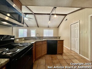 Building Photo - 6815 Forest Haven St