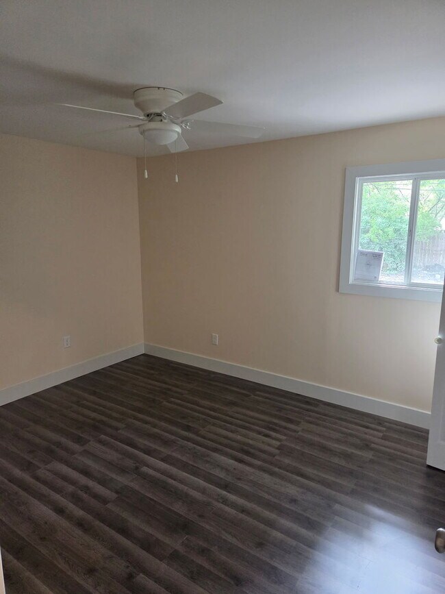 Building Photo - 21836 Orion Ave