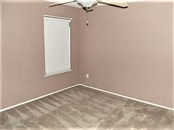 Building Photo - 1699 Wildrose Dr