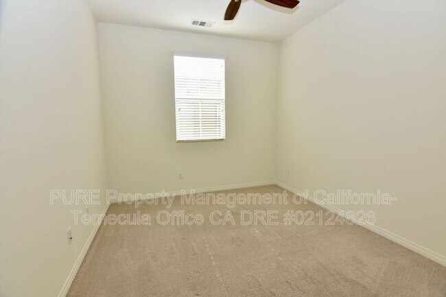 Building Photo - 40359 Calle Real