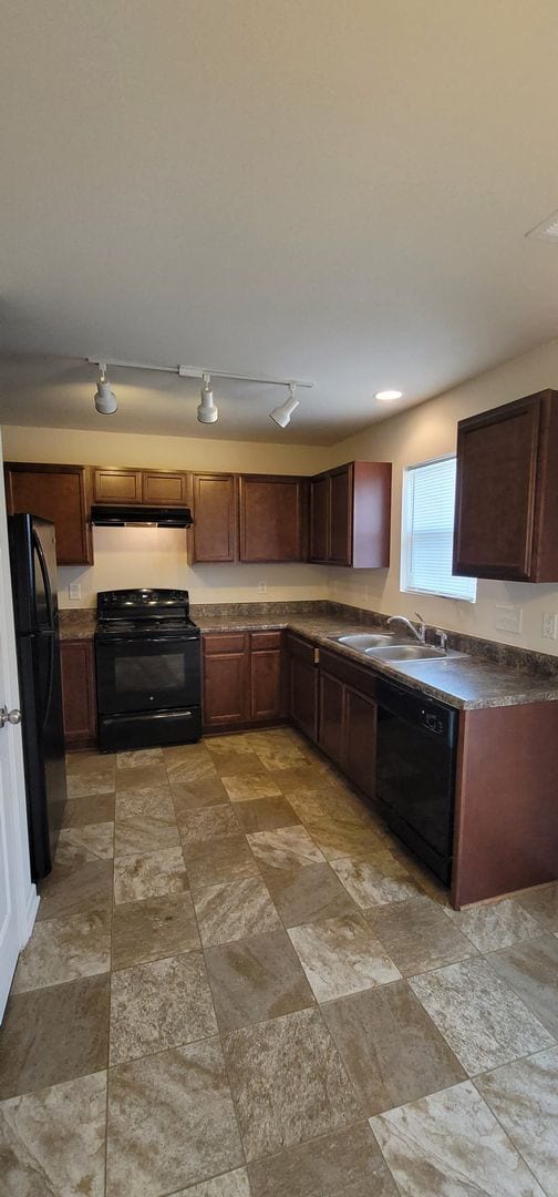 Building Photo - Two-Story, 3 Bedroom, 2.5 Bath Home Located in Established Neighborhood- Near Campbell University