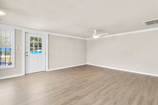 Building Photo - 4440 Spruill Ave
