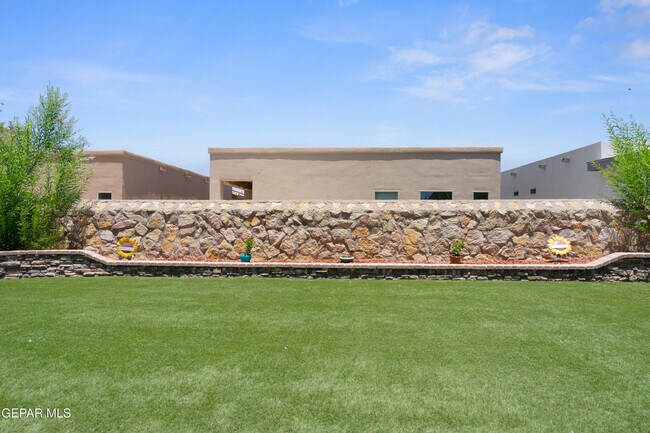 Building Photo - 13483 Halifax St