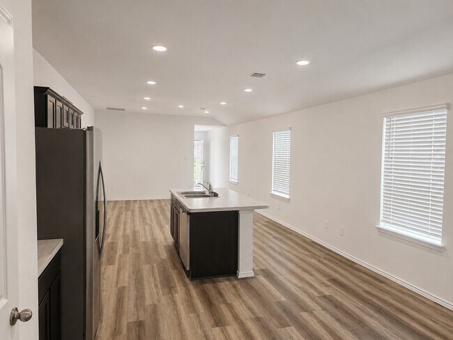 Building Photo - 1135 Sultana Spgs Ct