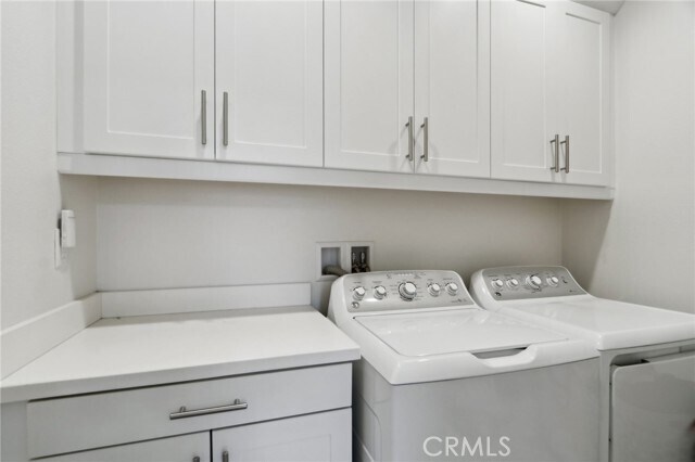 Building Photo - 25220 Golden Maple Dr