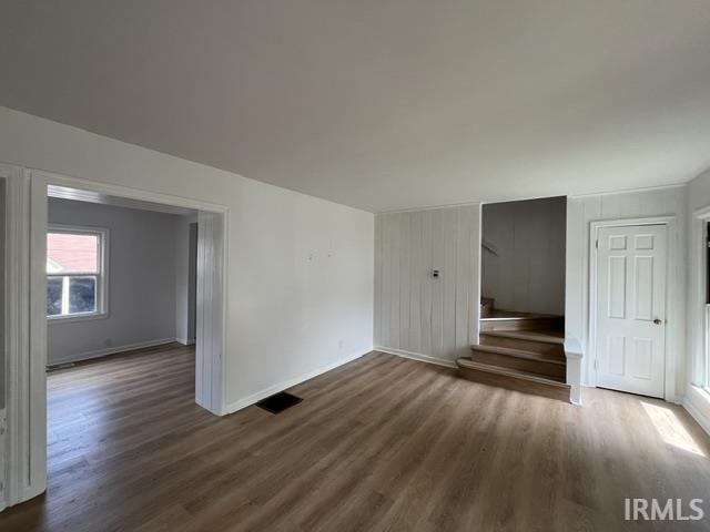 Building Photo - 957 S Spring St