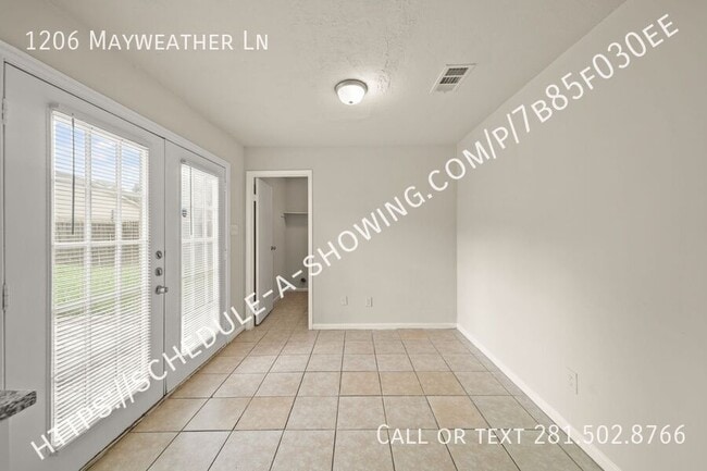 Building Photo - 1206 Mayweather Ln