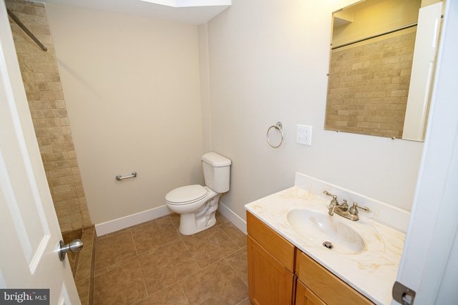 Building Photo - 1511 Mifflin St