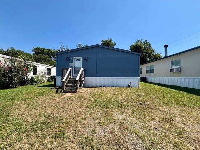 Building Photo - 13092 Enchanted Vista