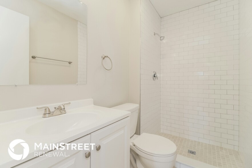 Building Photo - 17429 Arizona Rd