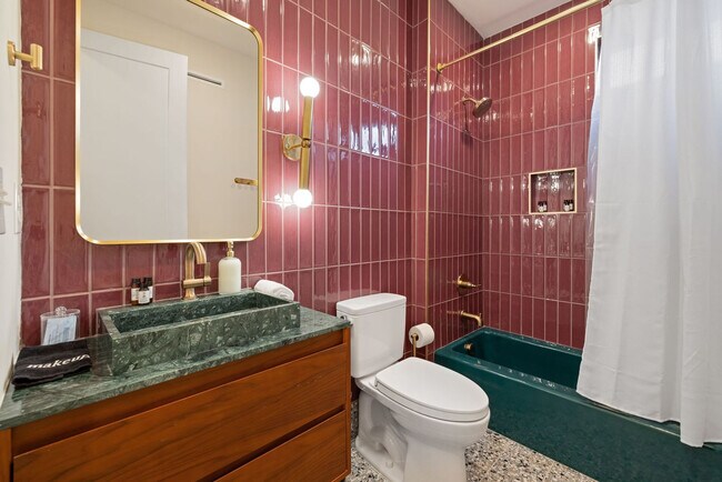 Building Photo - 1117 3rd Ave S