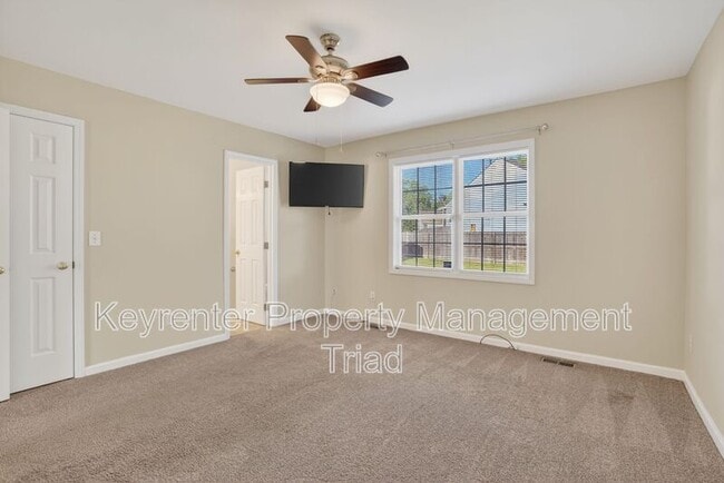 Building Photo - 3100 Brookrun Dr