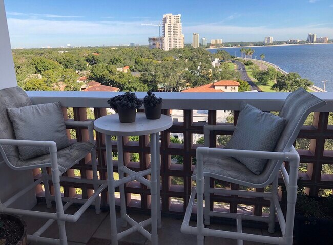 Building Photo - 4015 Bayshore Blvd