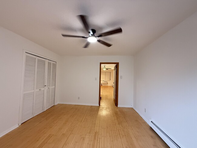 Building Photo - 74 69th St