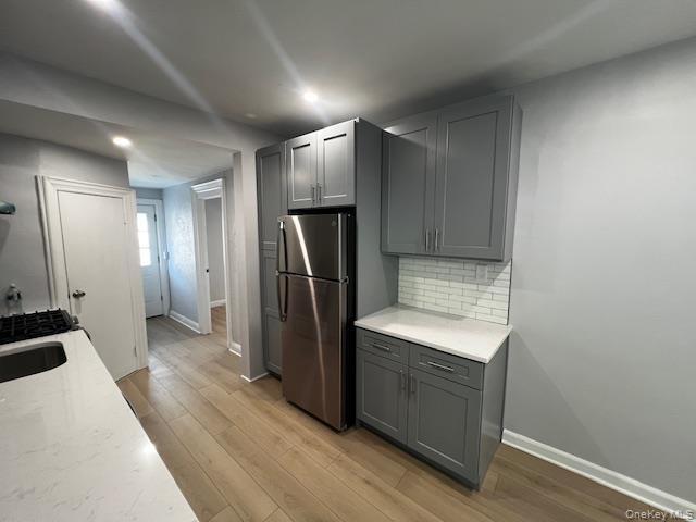 Building Photo - 405 N High St