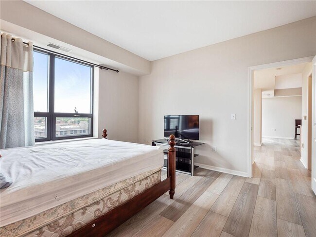 Building Photo - 500 E Grant St