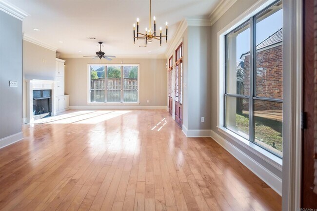 Building Photo - 1642 Ruelle De Grace Dr