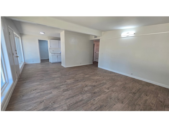 Building Photo - Affordable, updated 3/1/Carport