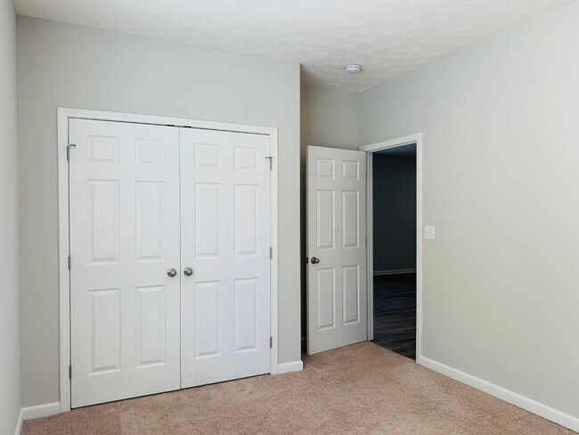 Building Photo - 621 Jefferson St