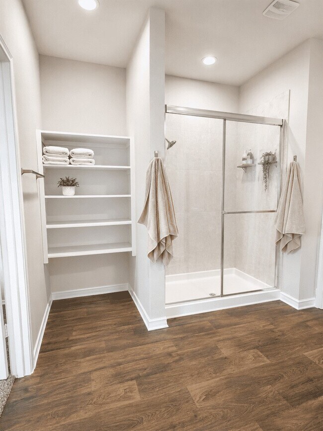 Building Photo - 5230 Misty Iris Cir