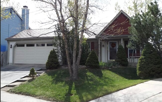 Building Photo - 3 Bed 2 Bath Remodeled Home for Rent!
