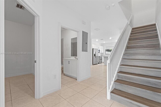 Building Photo - 14807 SW 183rd Terrace