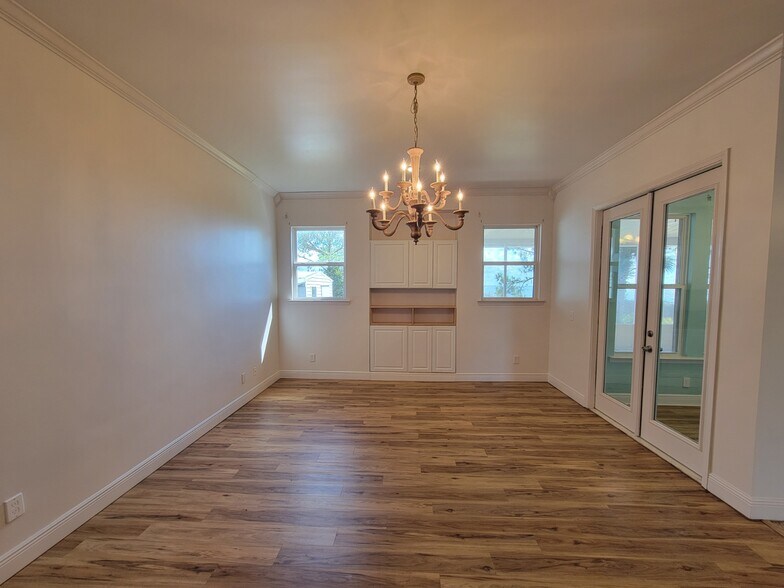 formal dining - 7327 Rodgers Dr