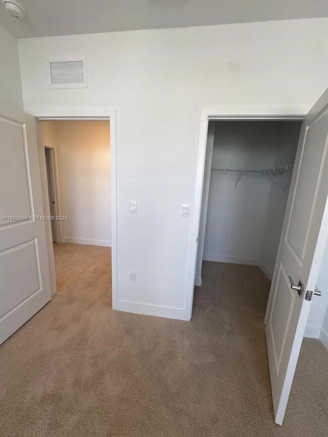 Building Photo - 17108 SW 2nd Cir