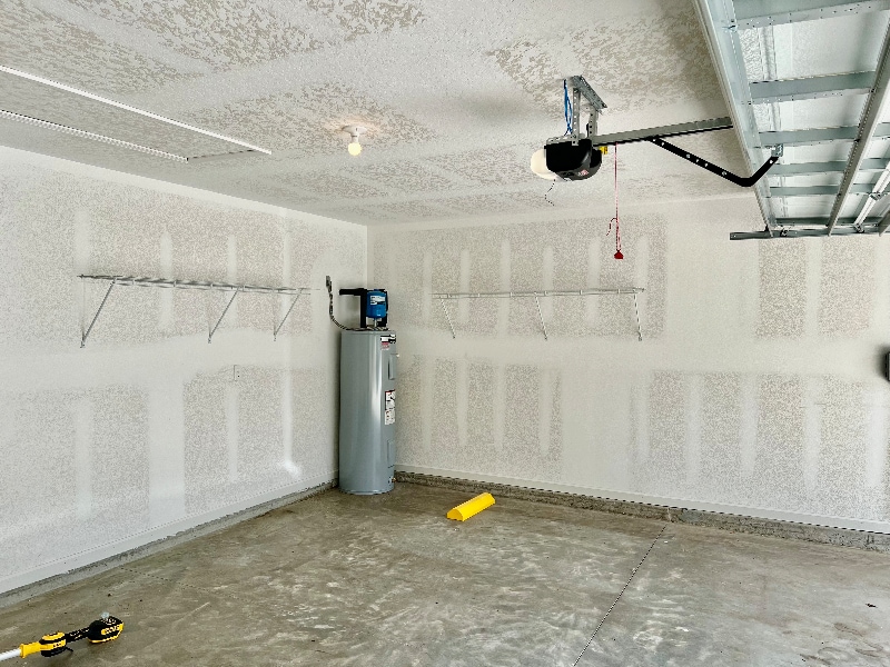 Building Photo - 56 Pilgrim Dr