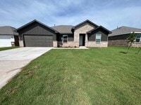 Building Photo - 3309 Hopewell Ln