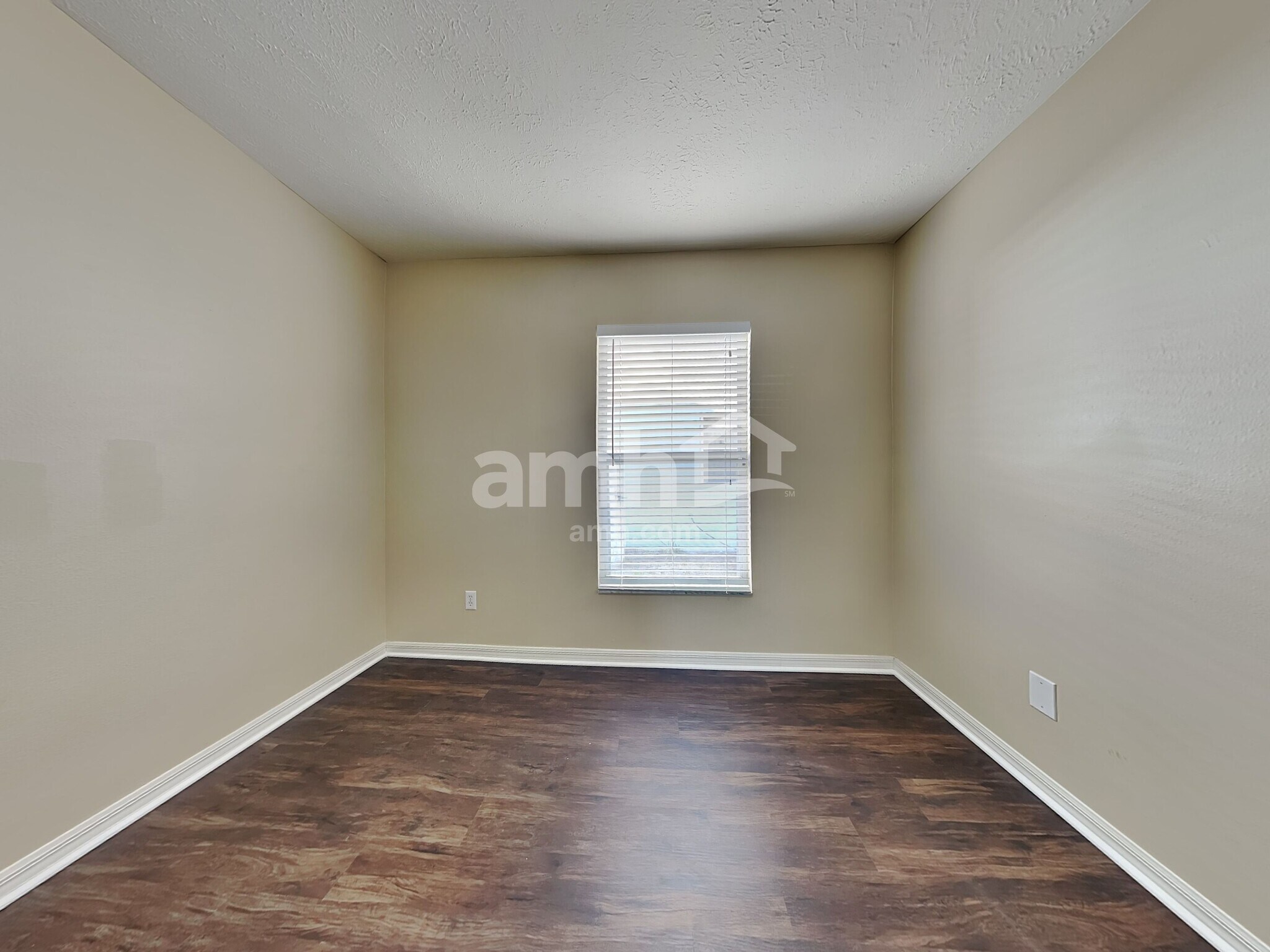 Building Photo - 11234 Andy Dr