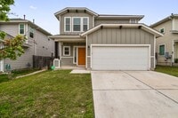 Building Photo - 341 Twisted Oaks Ln