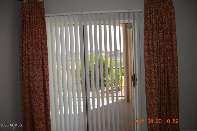 Building Photo - 16013 S Desert Foothills Pkwy