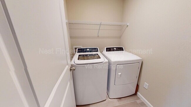 Building Photo - 1209 Beach Dune Dr