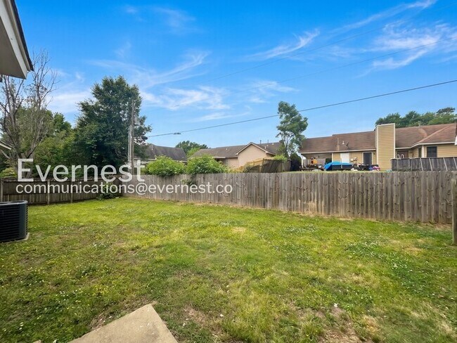 Building Photo - 6571 Ashland Dr