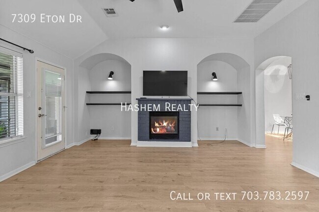 Building Photo - 7309 Eton Dr