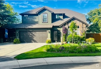 Building Photo - Immaculate Rim Home w/Stunning Views