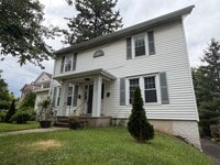 Building Photo - 2129 James St