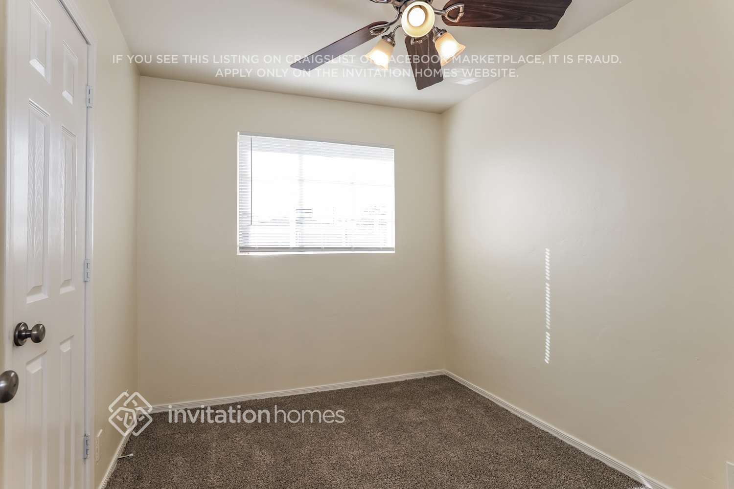 Building Photo - 3725 E Sheridan St