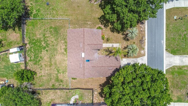 Building Photo - 5126 Martinique Dr
