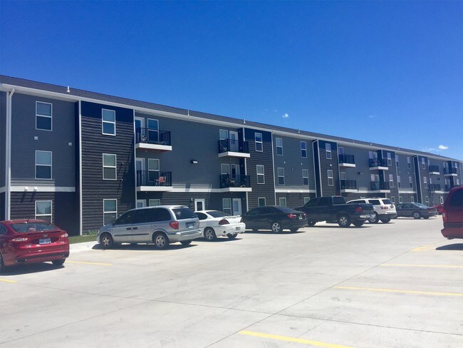 Building Photo - 200 E US-34