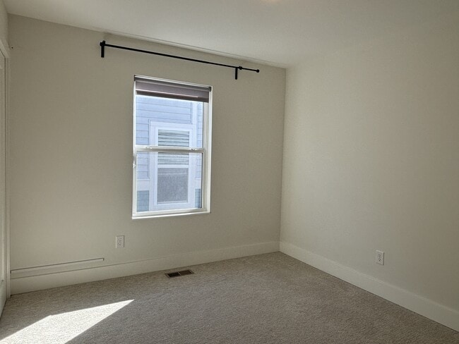 Building Photo - 56 Central Greens Blvd