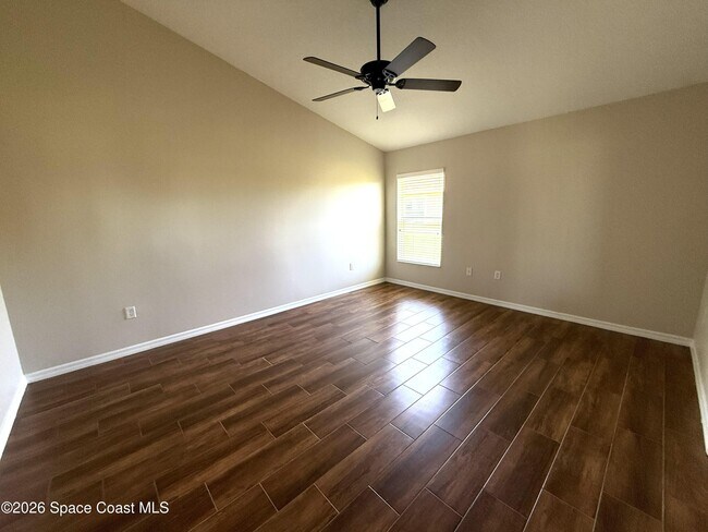 Building Photo - 3262 Siderwheel Dr