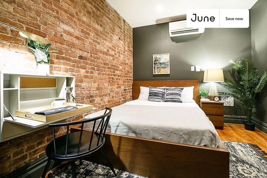 Building Photo - 941 Columbus Ave