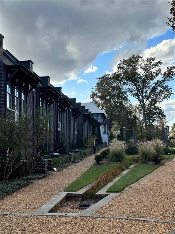 Building Photo - 210 Glasgow Ln