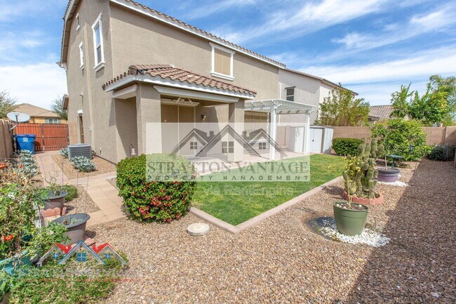 Building Photo - 21139 E Cherrywood Dr