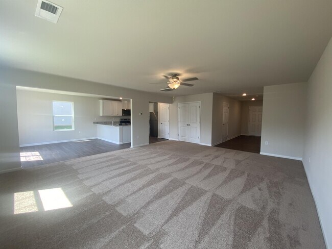 Building Photo - 8100 Derby Wood Ln