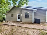 Building Photo - 8855 Millard Lee